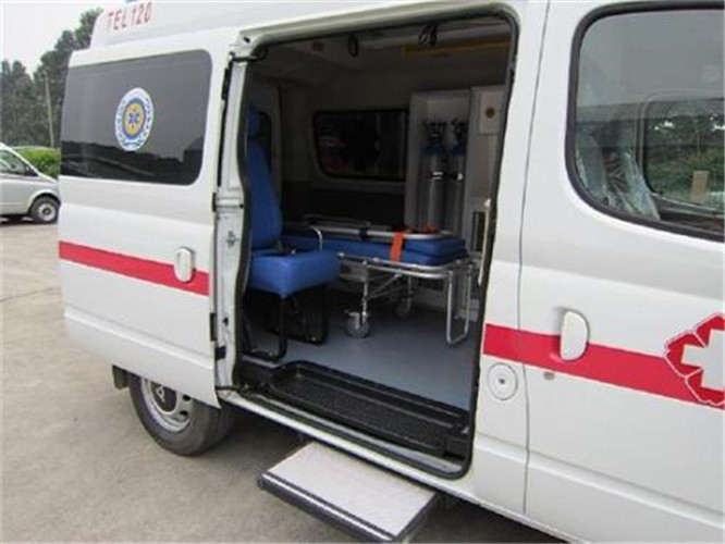 泸西救护车出租服务案例7
